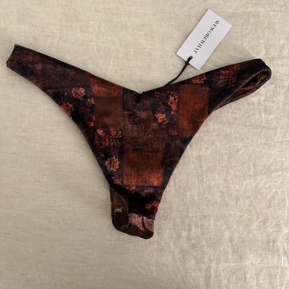 NWT We Wore What Velvet Bikini Set in Saddle - Picture 8 of 11